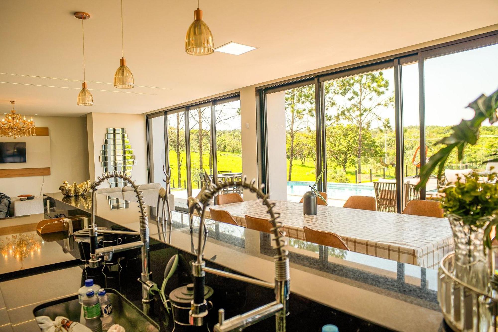 Pousada Com Piscina, Jacuzzi E Com Vista Em Capitolio - Casa Decore Exterior foto